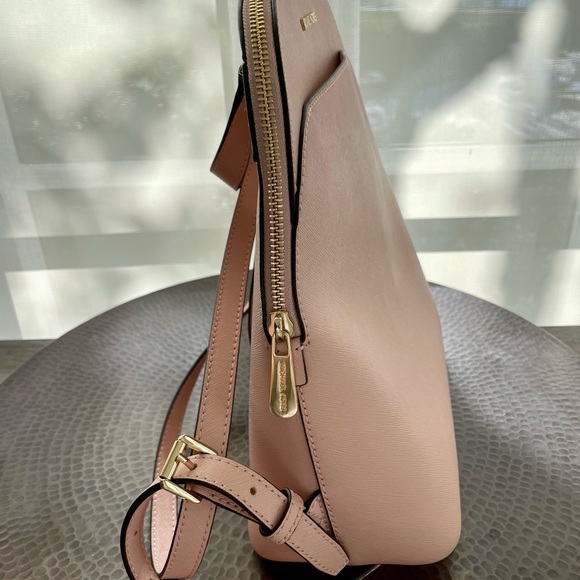 Michael Kors Emmy Bacpack - Picture 6 of 6